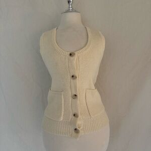 Sweater vest